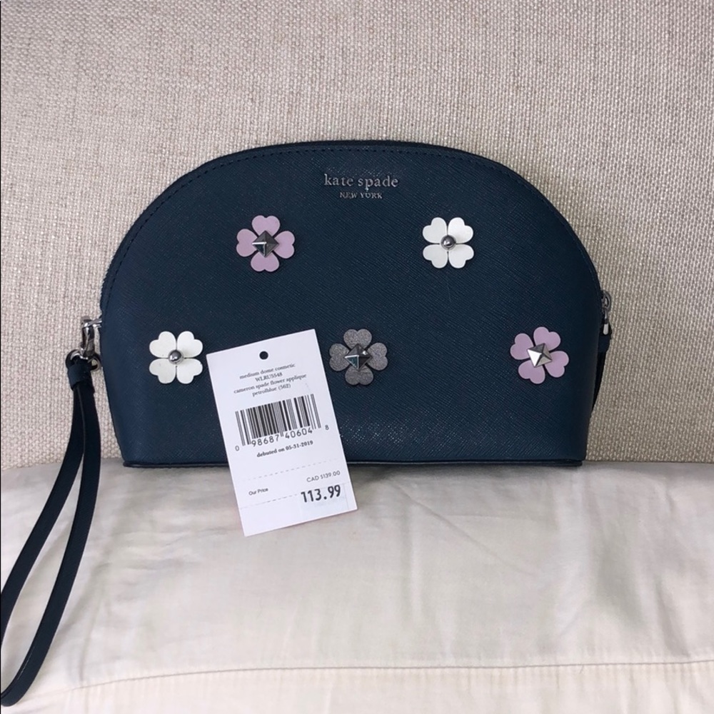 NWT AUTHENTIC Kate Spade navy wristlet bag